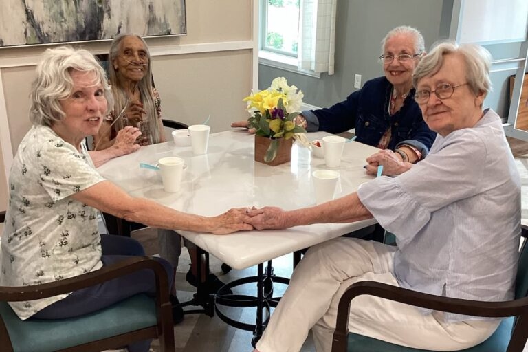 Stonecreek of Copperfield | Senior friends having coffee